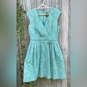 Taylor Green Sleeveless Lined Womens Dress Size 8